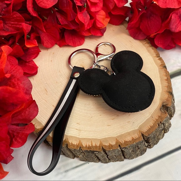 Crystal Mickey Mouse Wristlet Keychain Charm - Picture 5 of 7